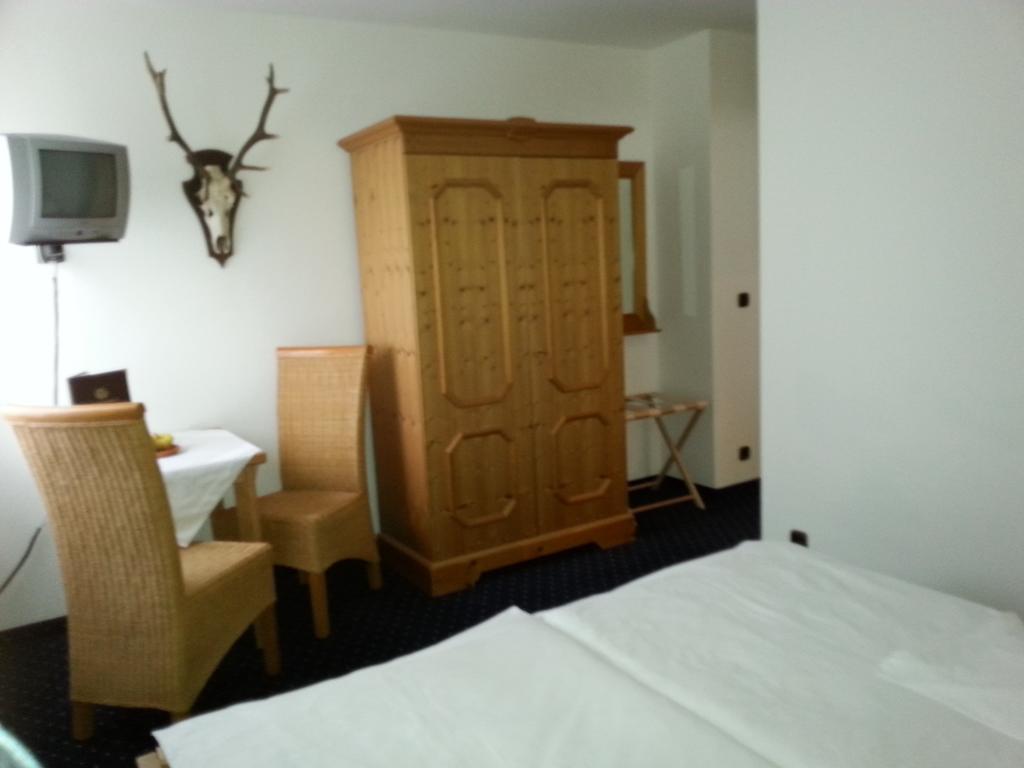 Brucker Gastehaus Hotel Fuerstenfeldbruck Cameră foto
